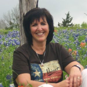 Meet your Posher, Evelyn